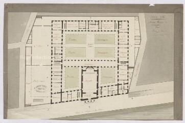 1 vue  - Blois : avant-projet de l\'hospice : rez-de-chaussée, par Mandart, 1785, plume et aquarelle. Provenance : fonds de l\'architecte Jules de La Morandière (F 414). (ouvre la visionneuse)