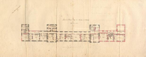 2 vues  - MENARS.- Château : plan de détail du premier étage et des entresols du bâtiment principal ; sd ; sans échelle (ouvre la visionneuse)