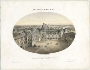 1 vue  - Blois : le château : Grande cour du château de Blois (ouvre la visionneuse)