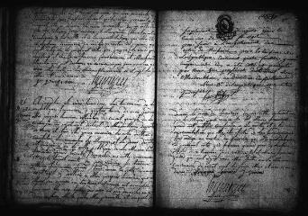 599 vues  - Registre d\'état civil. microfilm des registres des naissances (an III-1822), mariages (an III-1820), décès (an III-1812). (ouvre la visionneuse)