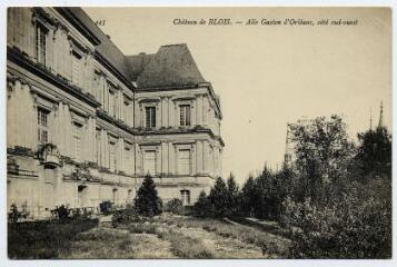 1 vue  - Le château, aile Gaston d\'Orléans, côté sud-ouest. (ouvre la visionneuse)