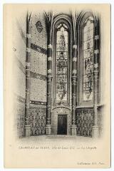 1 vue  - Le château, aile de Louis XII, la chapelle. (ouvre la visionneuse)