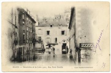 1 vue  - Inondation de la Loire 1902, rue porte bastille. (ouvre la visionneuse)