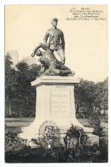 1 vue  - Monument des mobiles, élevé à la mémoire des combattants du Loir-et-Cher. (ouvre la visionneuse)