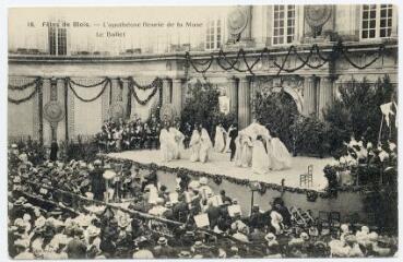 1 vue  - Fête de Blois, l\'apothéose fleurie de la Muse, le Ballet. (ouvre la visionneuse)