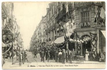 1 vue  - Fête des fleurs du 19 juin 1910, rue Denis Papin. (ouvre la visionneuse)