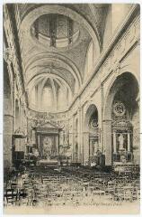 1 vue  - Intérieur de l\'église Saint-Vincent-de-Paul. (ouvre la visionneuse)