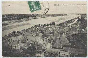 1 vue  - Vue générale en amont de la Loire. (ouvre la visionneuse)