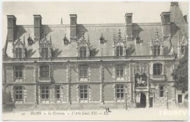 1 vue  - Le château, l\'aile Louis XII. (ouvre la visionneuse)