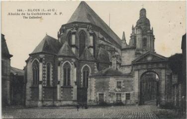 1 vue  - Abside de la cathédrale. (ouvre la visionneuse)