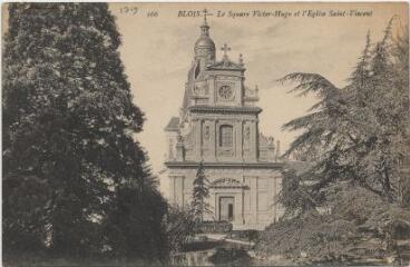 1 vue  - Le square Victor Hugo et l\'église Saint-Vincent. (ouvre la visionneuse)