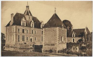 1 vue Château de la Morinière, vue d'ensemble.
