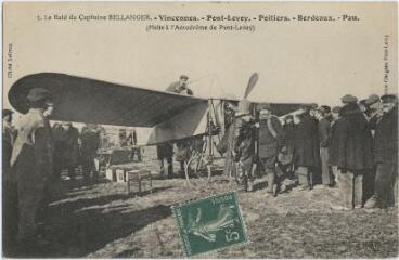 1 vue  - Le raid capitaine Bellanger, Vincennes, Pont-Levoy, Poitiers, Bordeaux, Pau (Halte à l\'aérodrome de Pont-Levoy). (ouvre la visionneuse)
