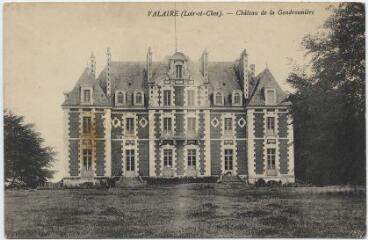 1 vue Château de la Gendronnière.