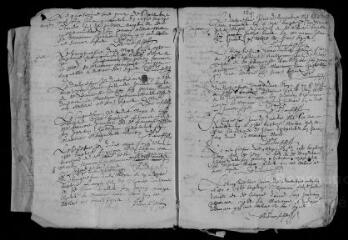 45 vues  - Registre paroissial. Baptêmes (juin 1641-octobre 1653) (ouvre la visionneuse)