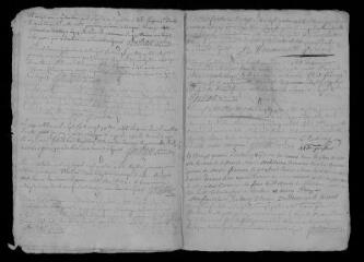 7 vues  - Registre paroissial. Baptêmes, mariages, sépultures (juillet-décembre 1724) (ouvre la visionneuse)