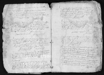 44 vues  - Registre paroissial. Baptêmes (1621-mars 1626) (ouvre la visionneuse)