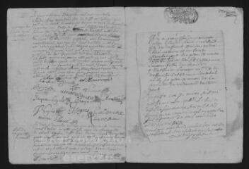 8 vues  - Registre paroissial. Baptêmes, mariages, sépultures (février-décembre 1713) (ouvre la visionneuse)