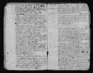 11 vues  - Registre paroissial. Baptêmes, mariages, sépultures (février-décembre 1773) (ouvre la visionneuse)