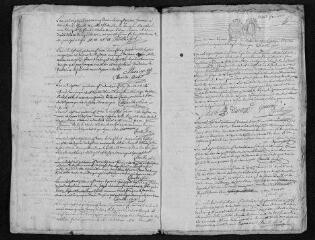17 vues  - Registre paroissial. Baptêmes, mariages, sépultures (1792-janvier 1793) (ouvre la visionneuse)
