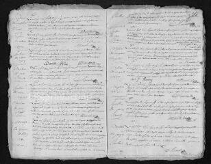 9 vues  - Registre paroissial. Baptêmes, mariages, sépultures (1766) - Sépultures (janvier 1767) (ouvre la visionneuse)