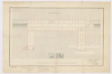 1 vue Blois : projet du Grand Séminaire pour le diocèse de Blois; plan du premier étage, décembre 1827. Provenance : V 121.