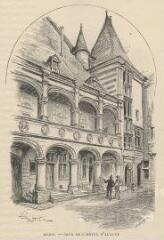 1 vue  - Blois : Hôtels, maisons et rues : Blois - cour de l\'Hôtel d\'Alluye (ouvre la visionneuse)