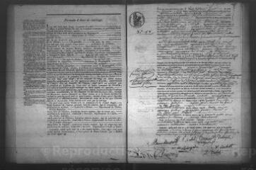 557 vues  - Registre d\'état civil. microfilm des registres des naissances, mariages, décès. (1835-1862) (ouvre la visionneuse)