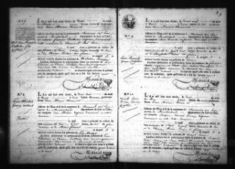 593 vues  - Registre d\'état civil. microfilm des registres des naissances, mariages, décès. (avril 1812-septembre 1835) (ouvre la visionneuse)