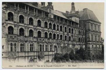 1 vue  - Le château, vue de la façade François 1er (ouvre la visionneuse)