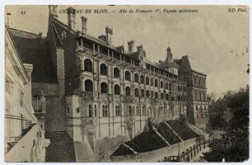 1 vue Le château, aile François 1er, façade extérieure.