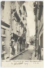 1 vue  - Maisons du XVe siècle (rue Saint-Lubin). (ouvre la visionneuse)