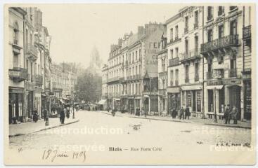 1 vue Rue porte-Côté.