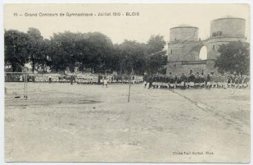 1 vue  - Grand concours de gymnastique, juillet 1910. (ouvre la visionneuse)