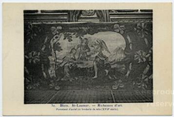 1 vue Saint-Laumer, richesses d'art, parement d'autel en broderie de soie (XVIIe).