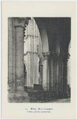 1 vue  - Saint-Laumer, piliers pris du bas-côté sud. (ouvre la visionneuse)