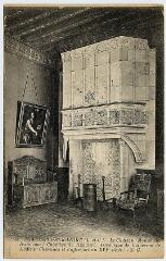 1 vue Le château, chambre de Ruggiery, astrologue de Catherine de Médicis.