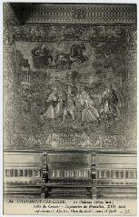 1 vue  - Le château, salle du Conseil, tapisseries de Bruxelles, XVIe sièclek, représentant Apollon Dieu du Soleil, eaux et forêt. (ouvre la visionneuse)