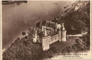 1 vue  - Les grands châteaux des bords de la Loire.- Le château et la Loire vus d’avion. (ouvre la visionneuse)