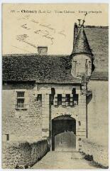 1 vue  - Vieux château, entrée principale. (ouvre la visionneuse)