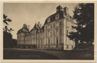 1 vue  - Château, vue d\'ensemble, façade nord. (ouvre la visionneuse)