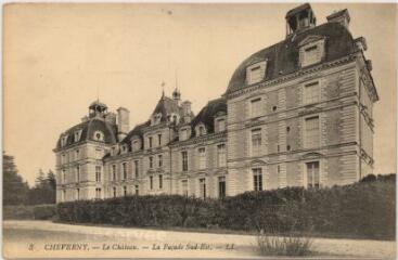 1 vue  - Le Château.- La façade sud-est. (ouvre la visionneuse)