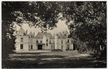 1 vue  - Château de la Borde, vue prise du sud. (ouvre la visionneuse)
