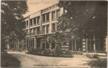 1 vue Pavillon Pasteur.