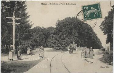 1 vue Entrée de la forêt de Boulogne.