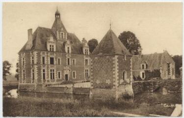 1 vue  - Château de la Morinière. (ouvre la visionneuse)