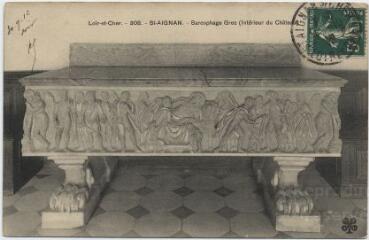 1 vue  - Sarcophage Grec (intérieur du château). (ouvre la visionneuse)