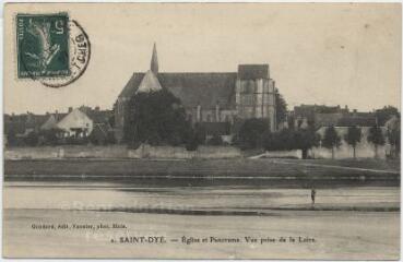1 vue  - Eglise et panorama, vue prise de la Loire. (ouvre la visionneuse)