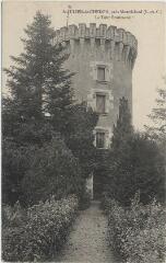1 vue  - La tour Beaumanoir. (ouvre la visionneuse)