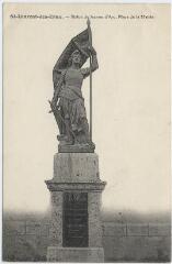 1 vue  - Statue de Jeanne d\'Arc, place de la mairie. (ouvre la visionneuse)